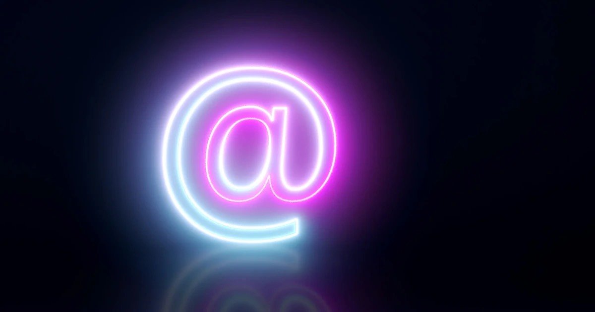 Discussing how to make a business email for free